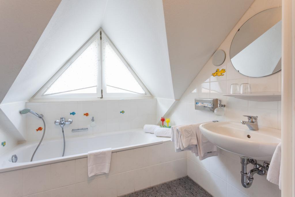 Villa Katharina Penthouse Wohnung 빌링겐 객실 사진